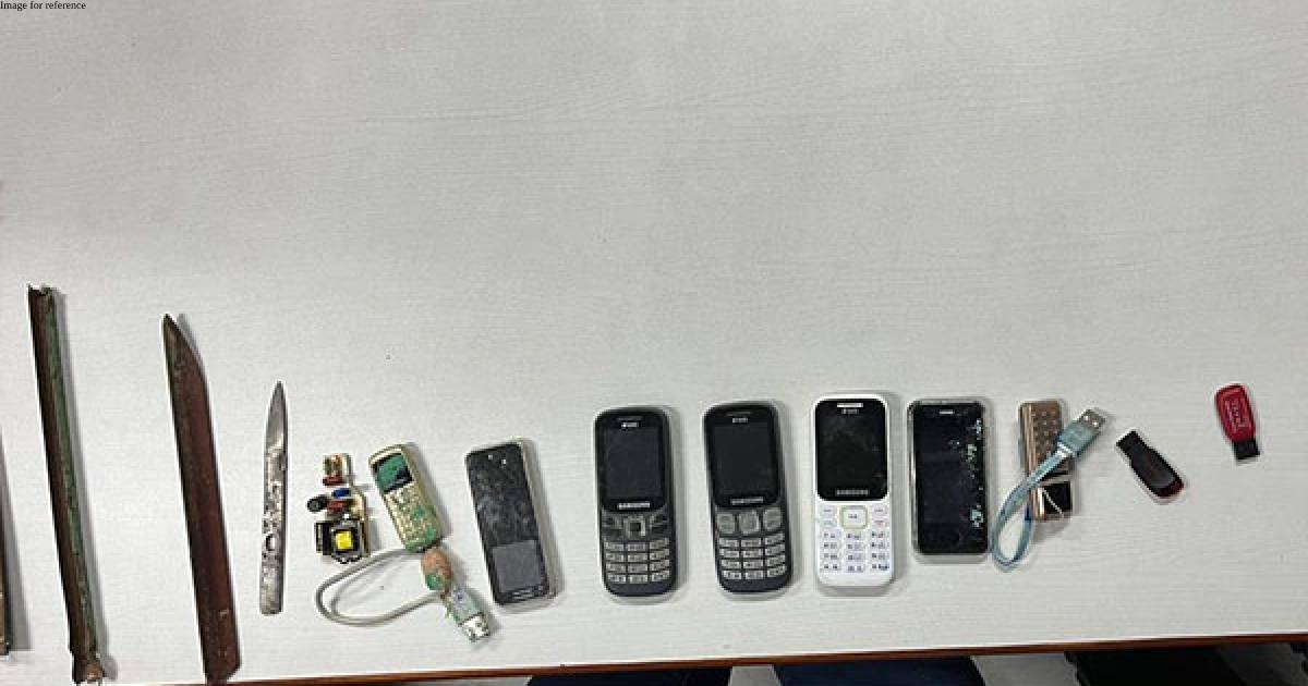 Delhi: 5 senior officers suspended after mobile phones recovered from Mandoli jail